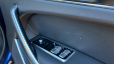 Jaguar F-Pace 2.0 D200 R-Dynamic Black 5dr Auto AWD Diesel Estate